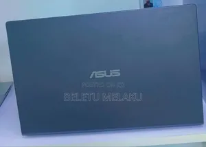 New Laptop Asus VivoBook 15 X505BA 8GB Intel Core I5 SSD 512GB