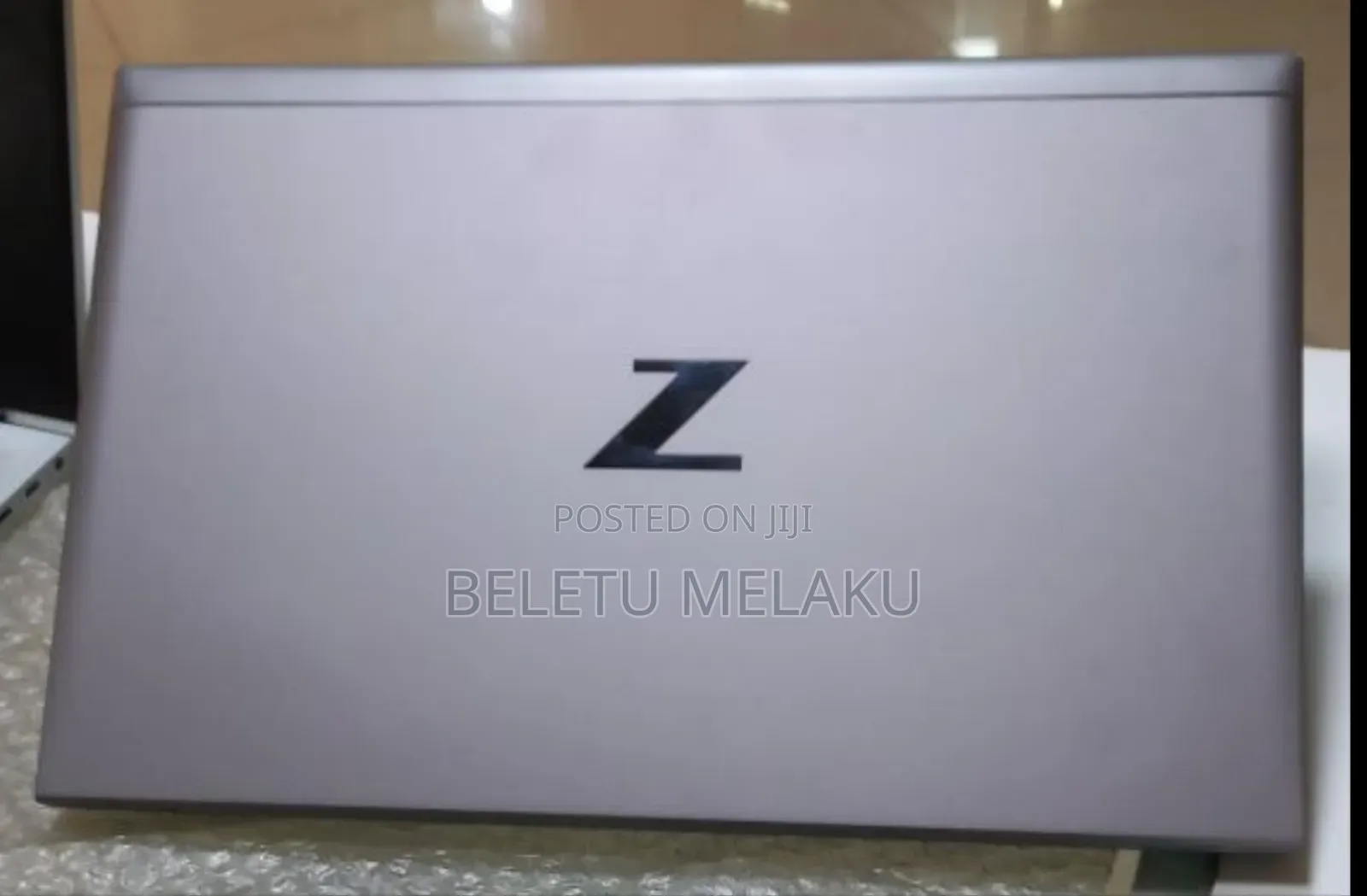 New Laptop HP ZBook Firefly G8 16GB Intel Core I7 SSD 512GB