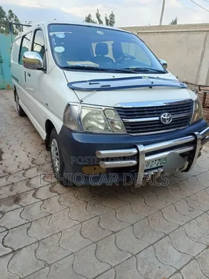 Photo - Toyota HiAce 2011 White