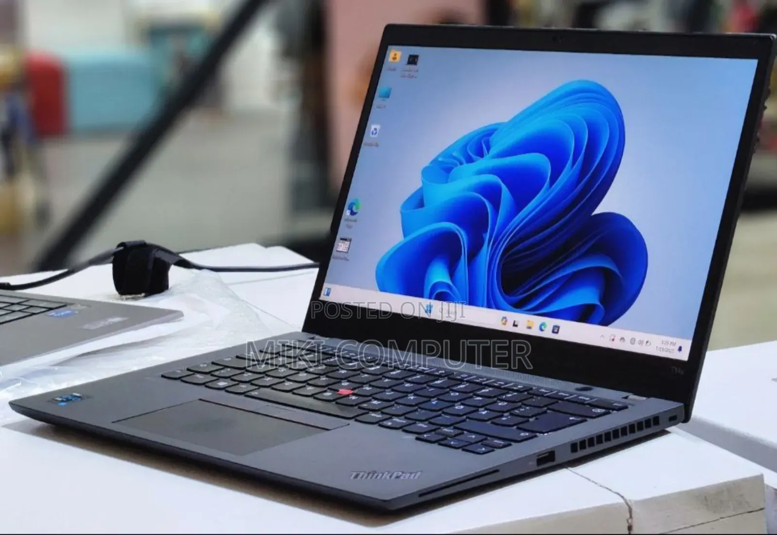 New Laptop Lenovo ThinkPad T14 16GB Intel Core I7 SSD 512GB