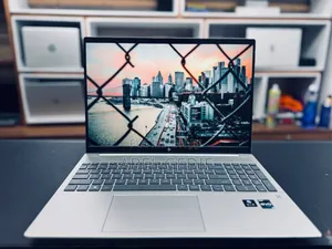 New Laptop HP 16GB Intel Core i5 SSD 1T