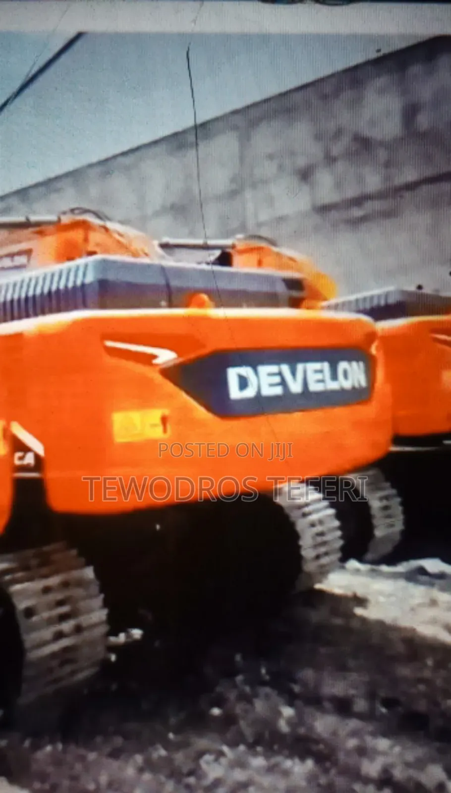 Excavator Devlon 360