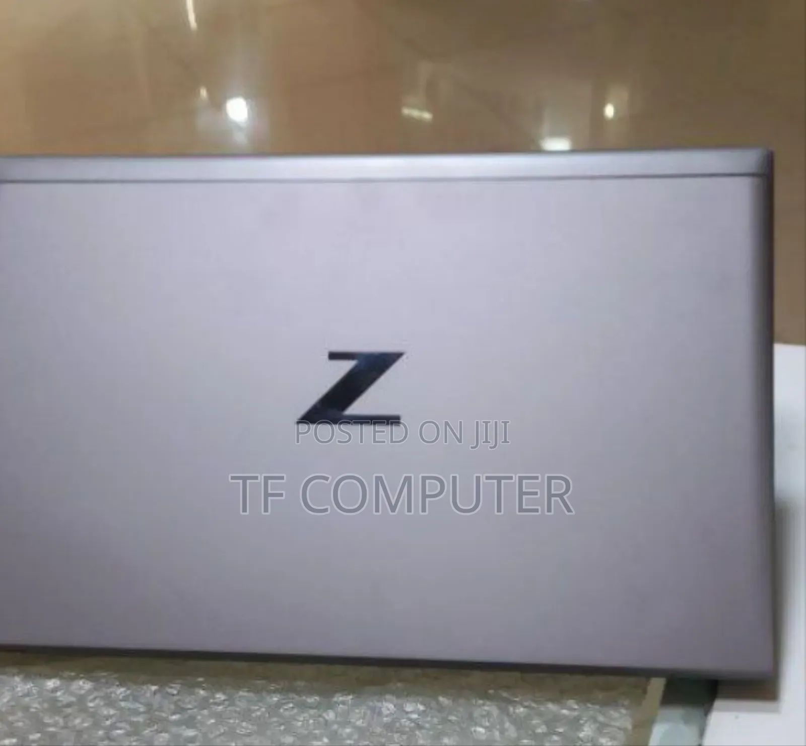 New Laptop HP ZBook Firefly G8 16GB Intel Core I7 SSD 512GB