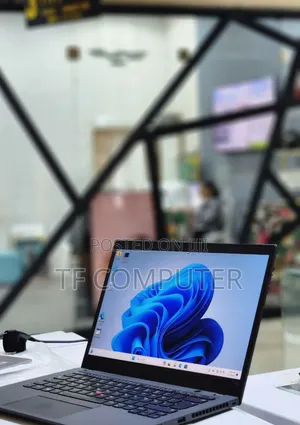 New Laptop Lenovo ThinkPad T14s G4 16GB Intel Core I7 SSD 512GB