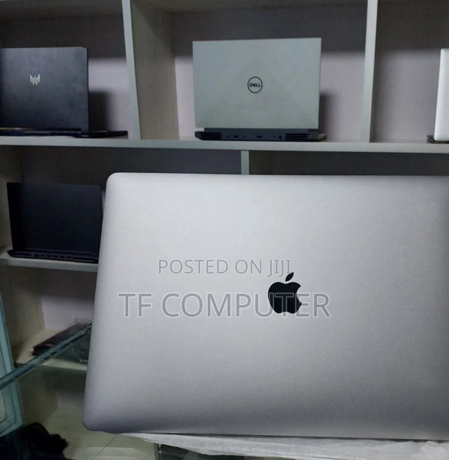 New Laptop Apple MacBook Pro 2019 16GB Intel Core I7 SSD 512GB