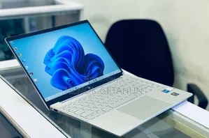 New Laptop HP Pavilion 15 16GB Intel Core I5 SSD 1T