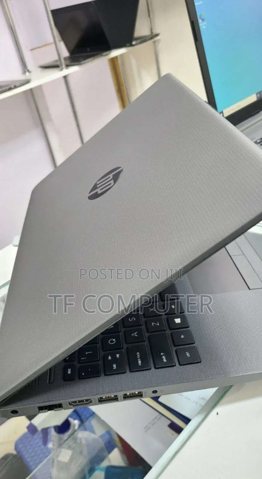 New Laptop HP Stream Notebook 4GB Intel Core I3 HDD 1T