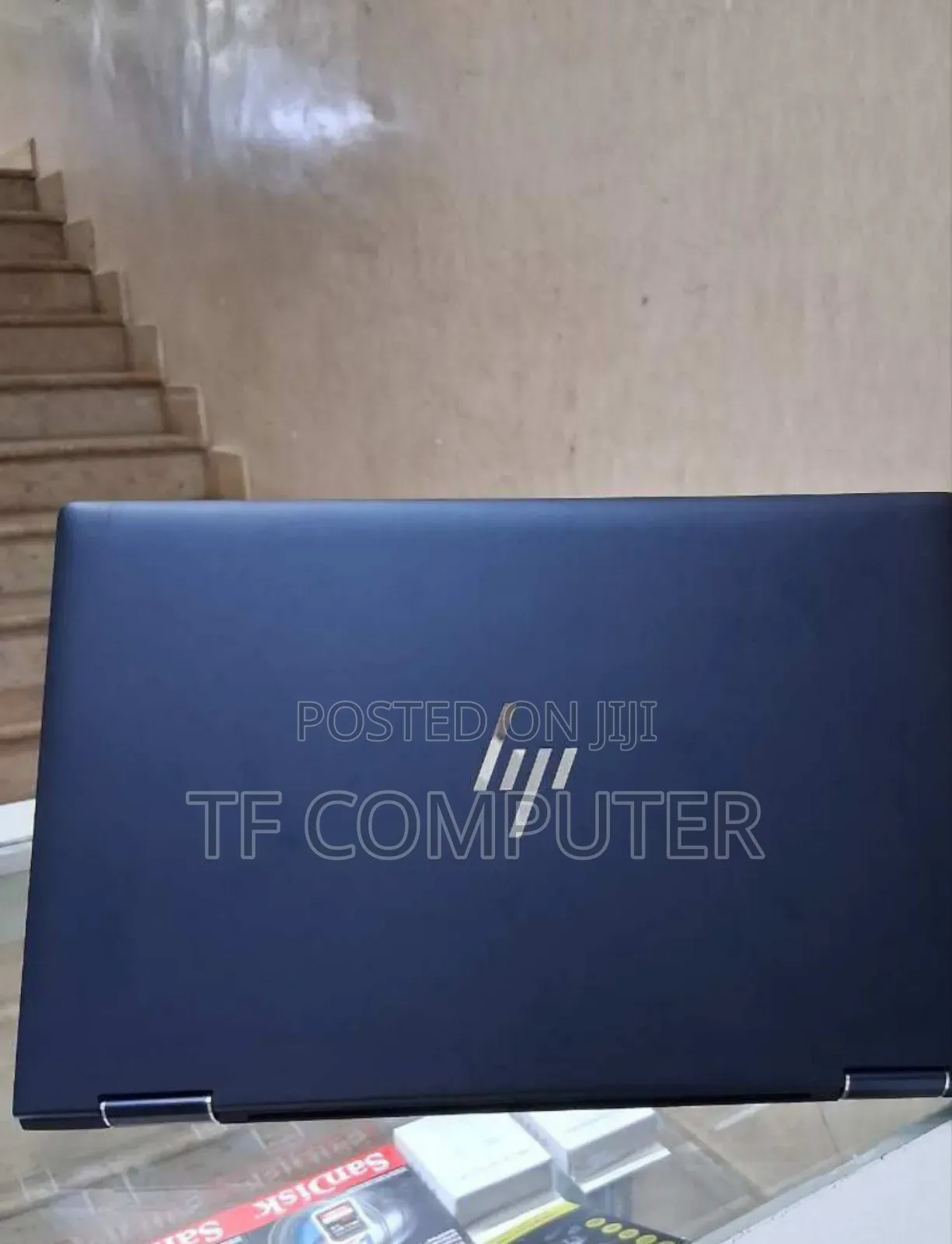 New Laptop HP Dragonfly G2 8GB Intel Core I5 SSD 512GB