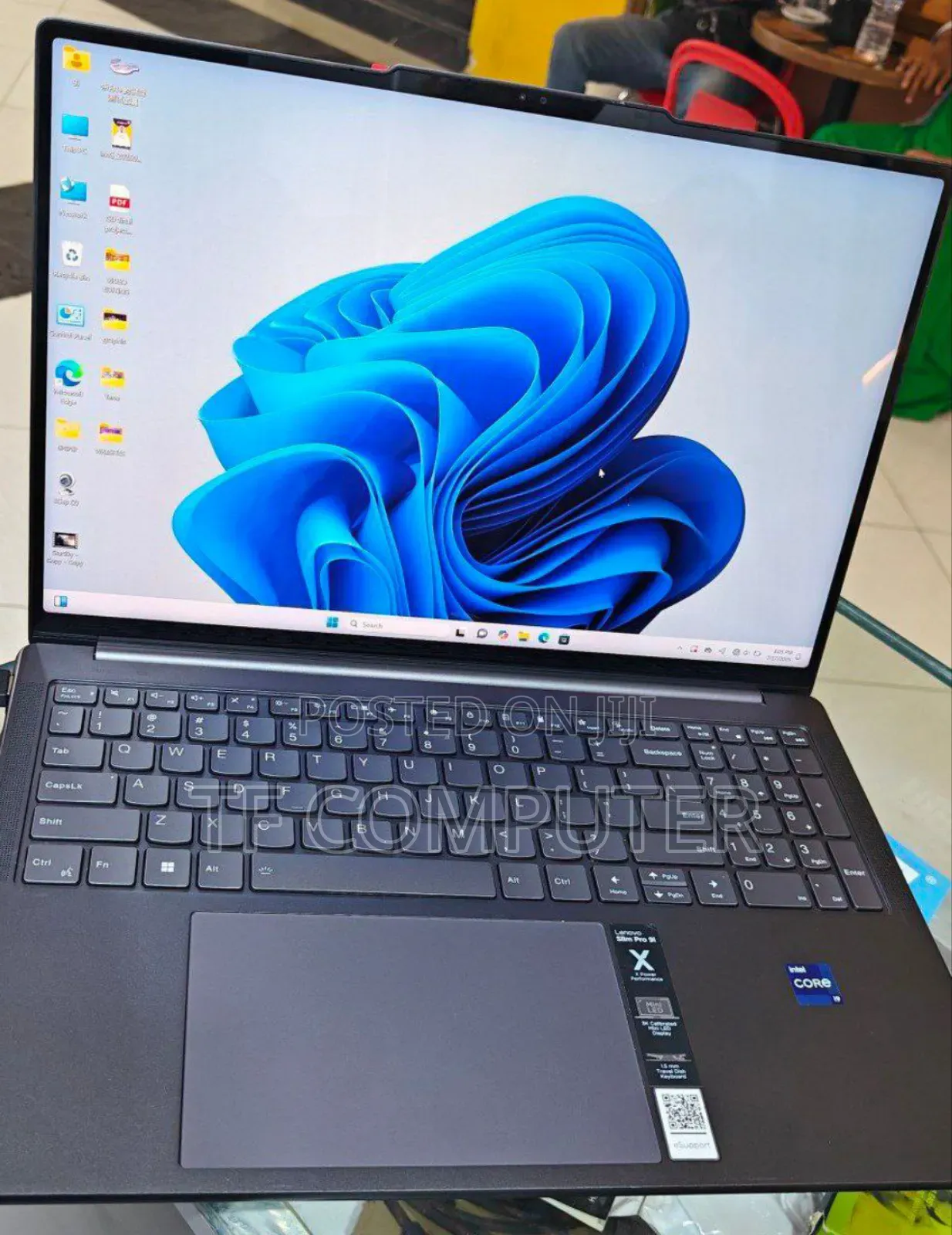 New Laptop Lenovo Yoga 9i 32GB Intel Core I9 SSD 1T