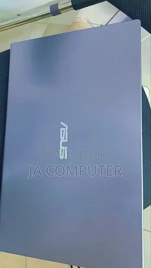 New Laptop Asus VivoBook 15 X505BA 8GB Intel Core I5 SSD 512GB