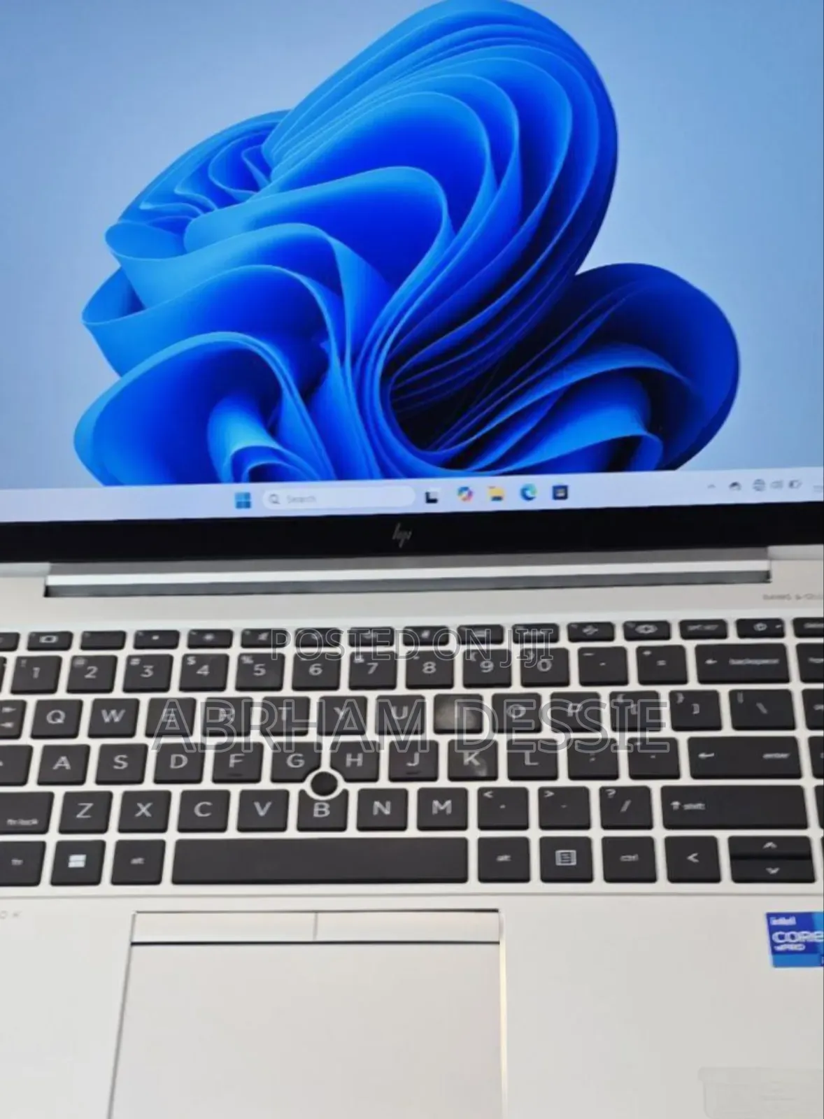 New Laptop HP EliteBook 840 G8 16GB Intel Core I7 SSD 512GB