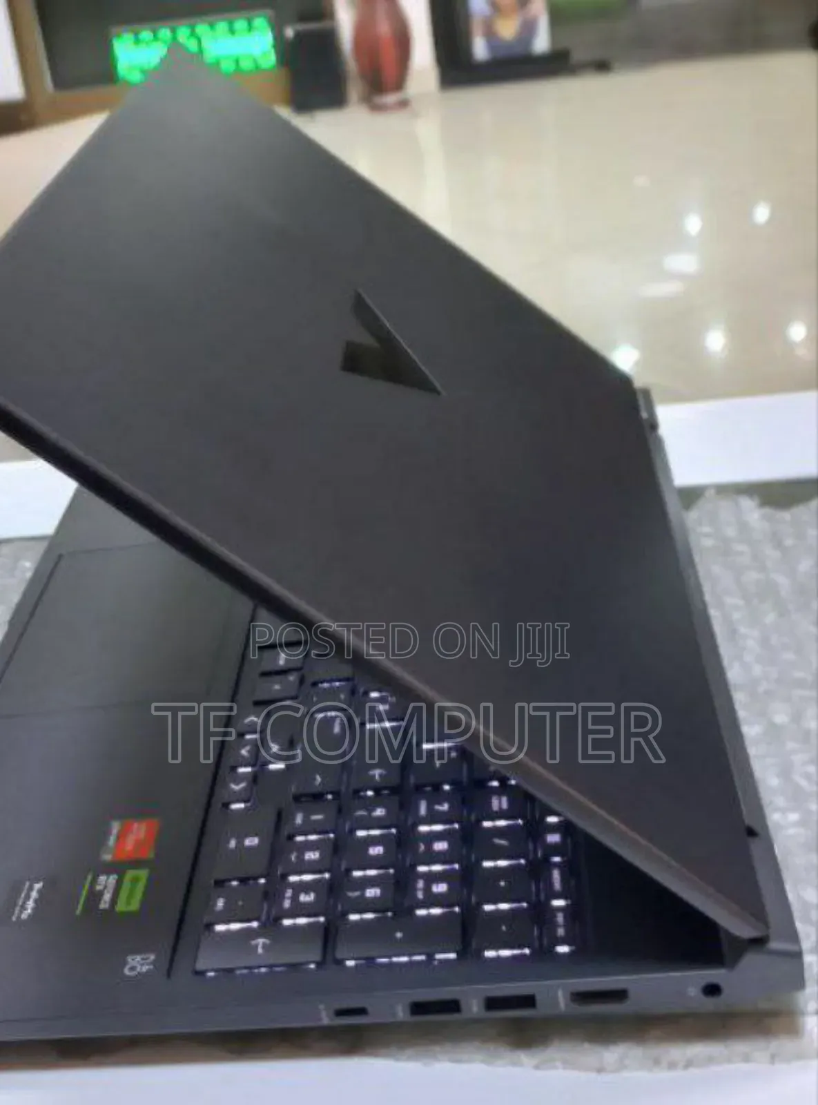 New Laptop HP Victus 15 16GB AMD Ryzen 7 SSD 1T