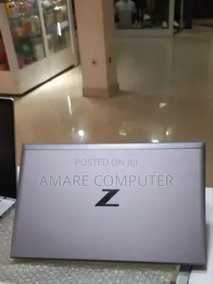 New Laptop HP 16GB Intel Core I7 SSD 512GB