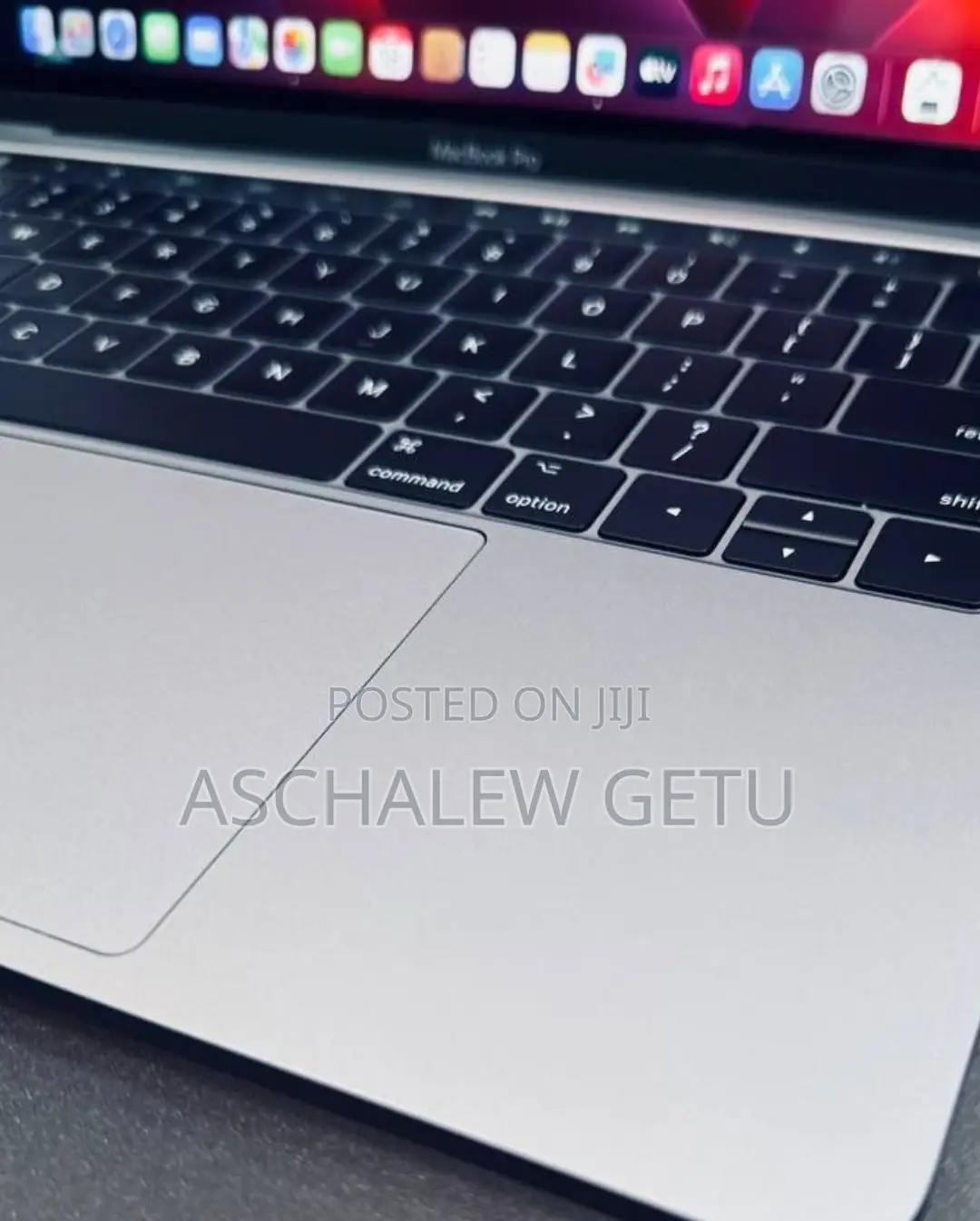 New Laptop Apple MacBook Pro 2017 8GB Apple M1 Pro SSD 256GB