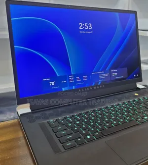 New Laptop Alienware M17x R2 32GB Intel Core I7 SSD 1T