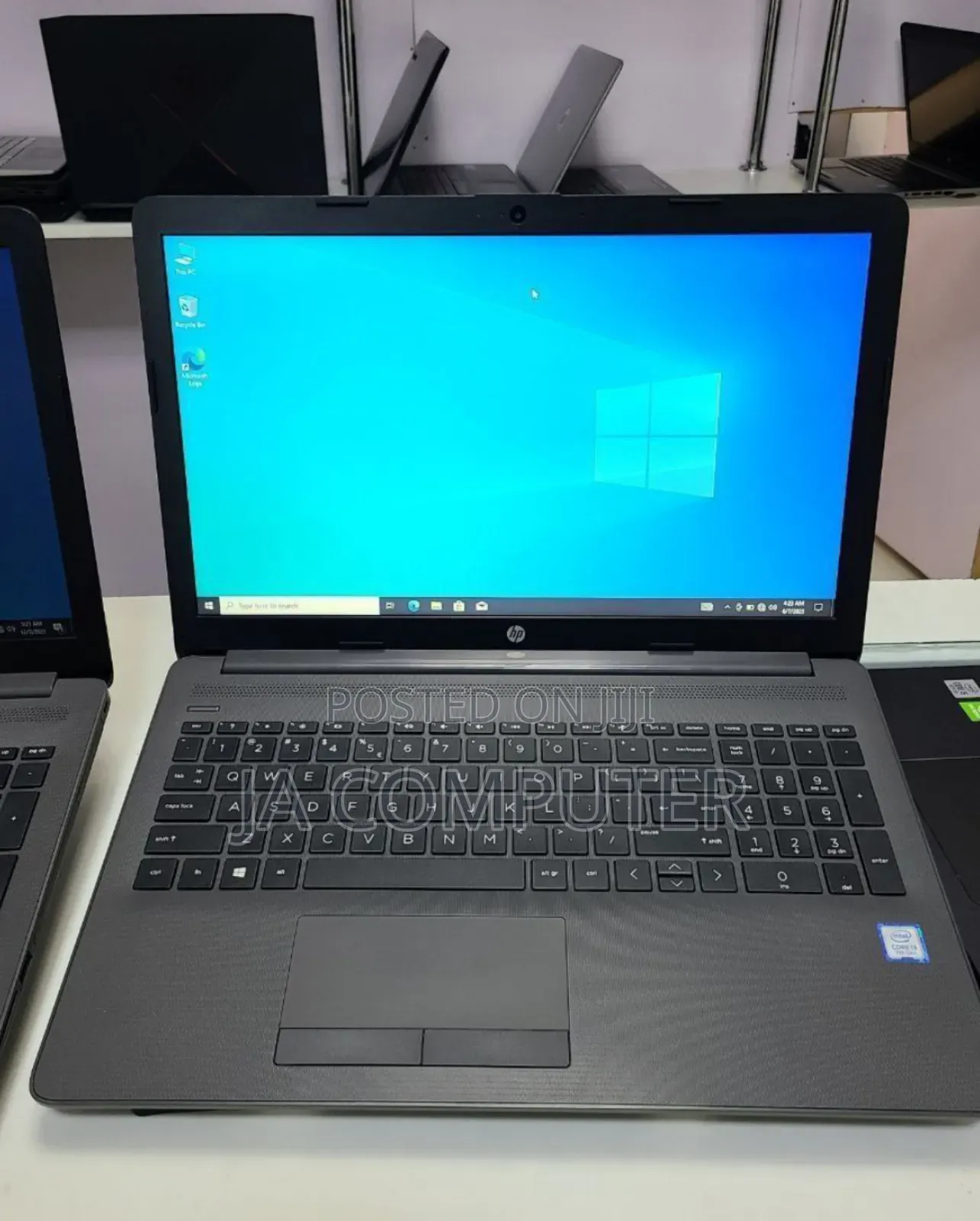 New Laptop HP Stream Notebook 4GB Intel Core I3 HDD 1T