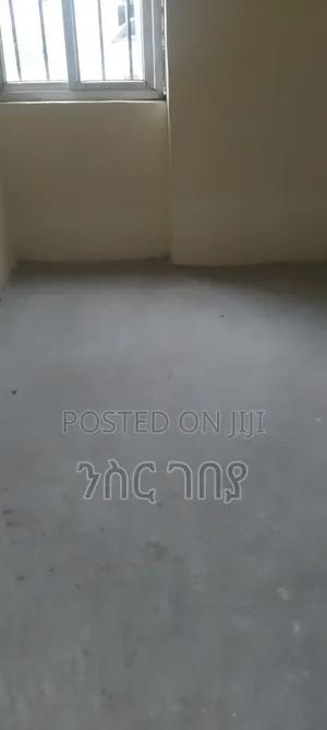 Furnished 3bdrm Condo in Ayat Mekedonia, Yeka for rent