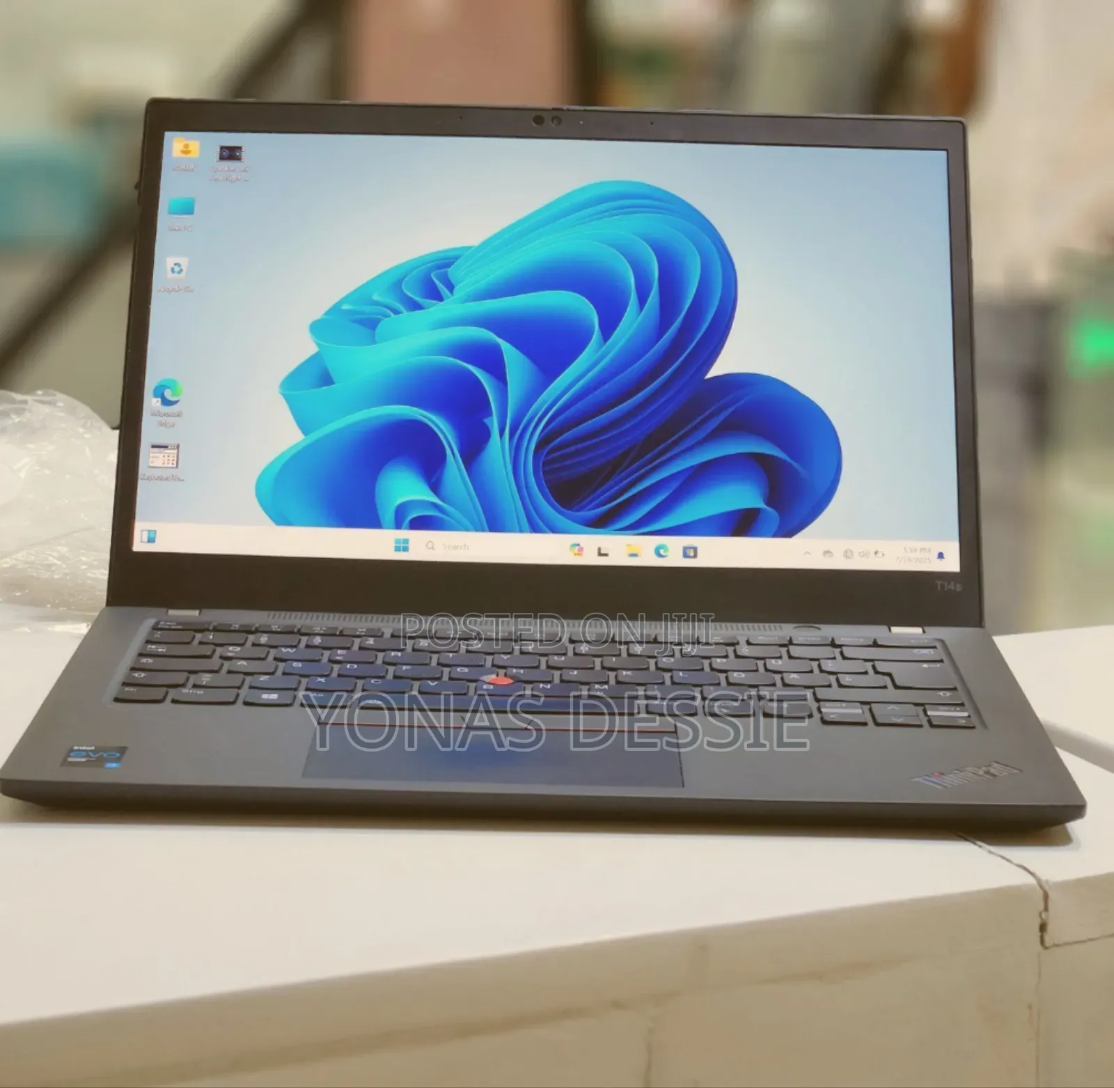 New Laptop Lenovo ThinkPad T14 16GB Intel Core I7 SSD 512GB