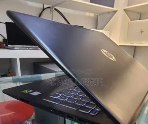 Laptop HP Pavilion Power 15 8GB Intel Core I7 SSD 256GB