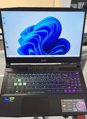 New Laptop MSI Katana 15 16GB Intel Core I7 SSD 512GB
