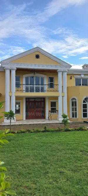 Photo - Furnished 6bdrm House in Ccd Real State, Oromia-Finfinne for sale