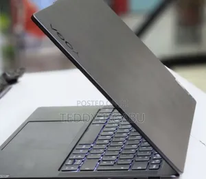 New Laptop Lenovo 32GB Intel Core I7 SSD 1T