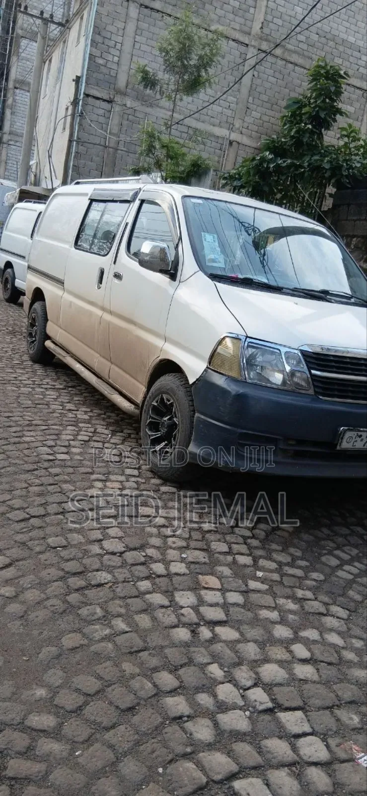Toyota HiAce 2008 White