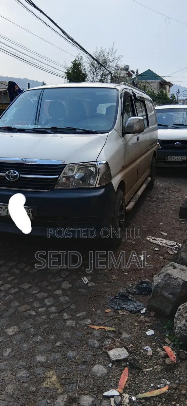 Toyota HiAce 2008 White