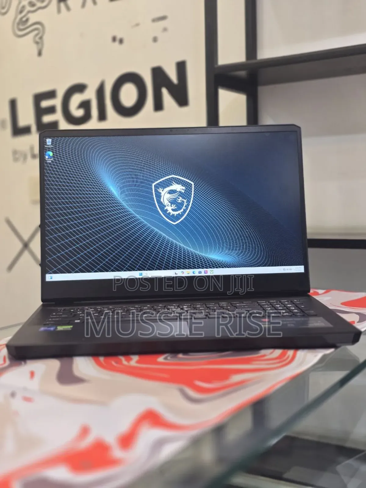 New Laptop MSI Vector GP68 HX 13V 16GB Intel Core I7 SSD 1T