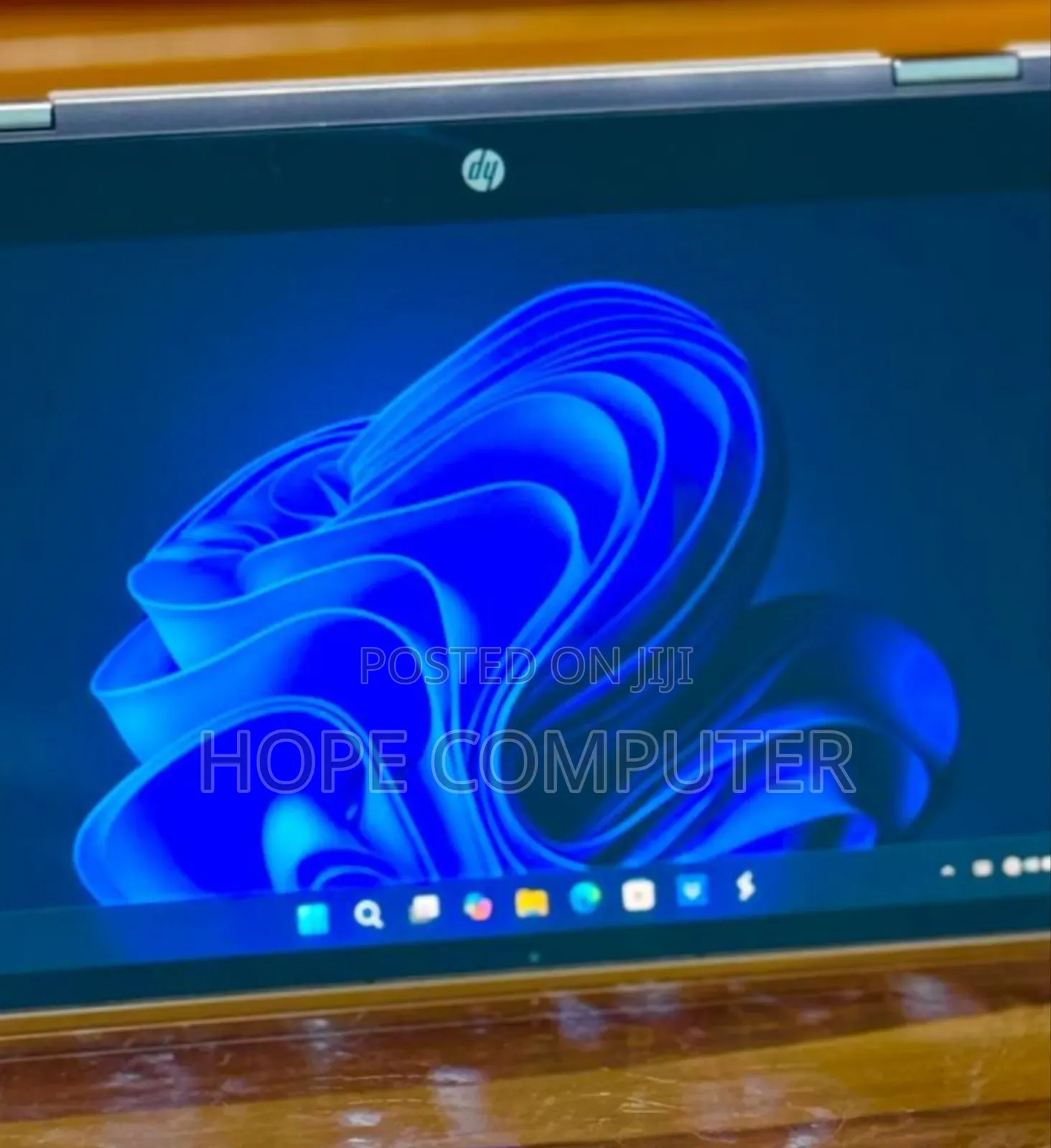 New Laptop HP Pavilion X360 8GB Intel Core I5 SSD 512GB