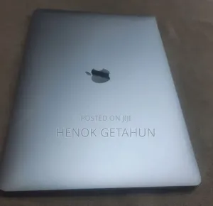 New Laptop Apple MacBook Pro 2017 16GB Intel Core I7 SSD 512GB