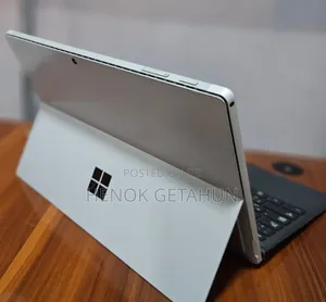 New Laptop Microsoft Surface Pro 7 8GB Intel Core I5 SSD 128GB