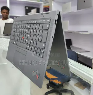 Photo - New Laptop Lenovo ThinkPad Yoga 32GB Intel Core I7 SSD 512GB