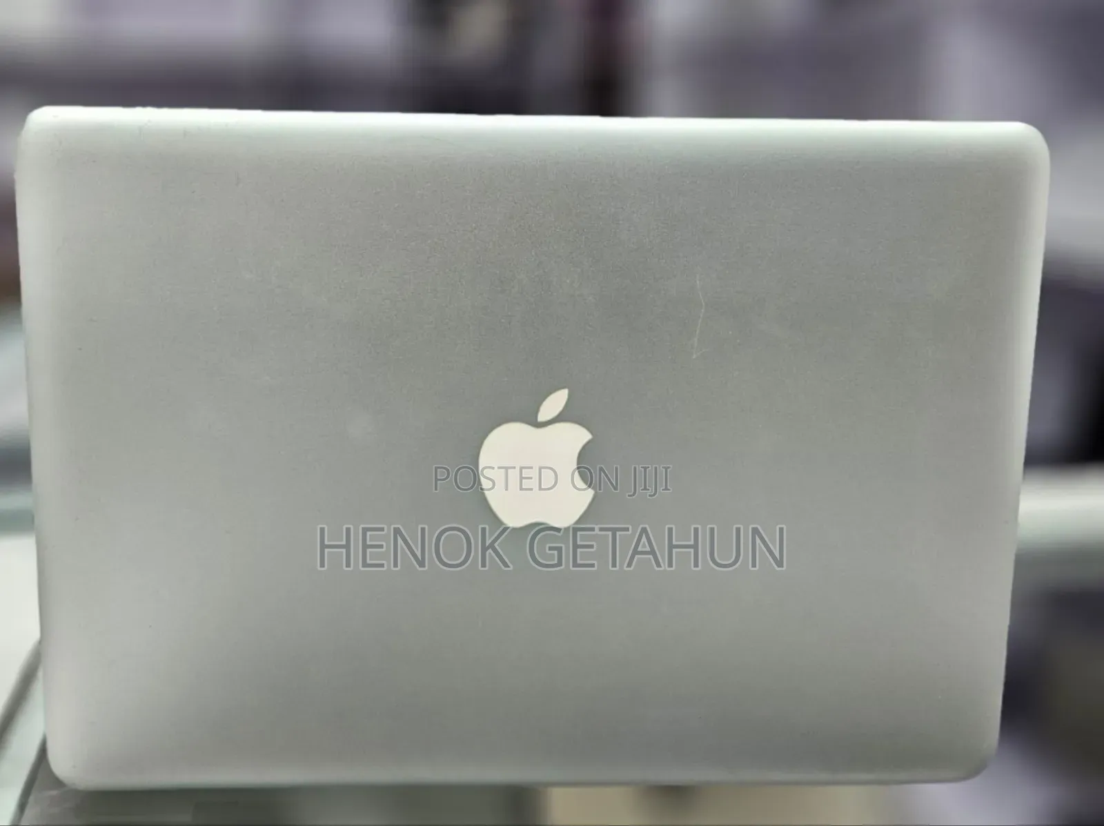 New Laptop Apple MacBook 2012 4GB Intel Core I5 SSD 256GB