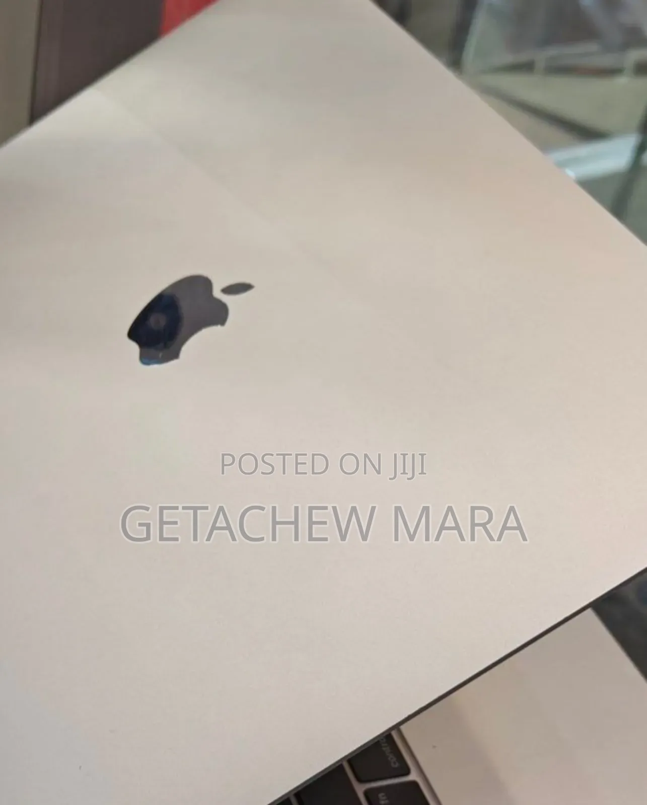 New Laptop Apple MacBook Pro M1 8GB Apple M1 SSD 256GB