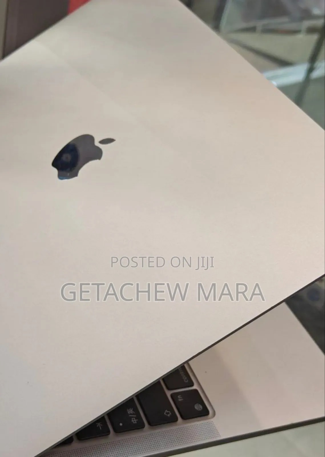 New Laptop Apple MacBook Pro M1 8GB Apple M1 SSD 256GB