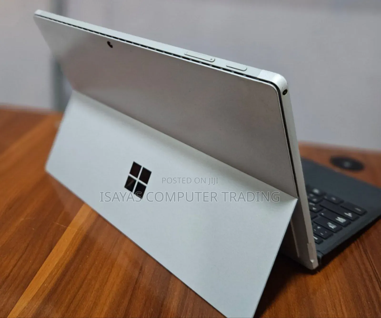 New Laptop Microsoft Surface Pro 7 8GB Intel Core I5 SSD 128GB