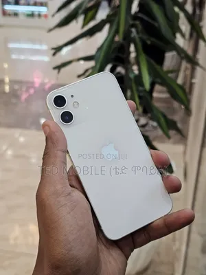 Apple iPhone 12 128 GB White