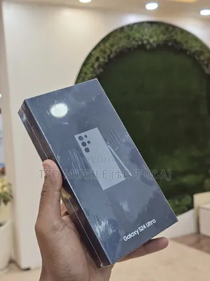 New Samsung Galaxy S24 Ultra 256 GB