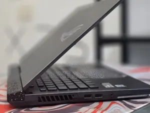 Photo - New Laptop MSI 16GB Intel Core I7 SSD 512GB