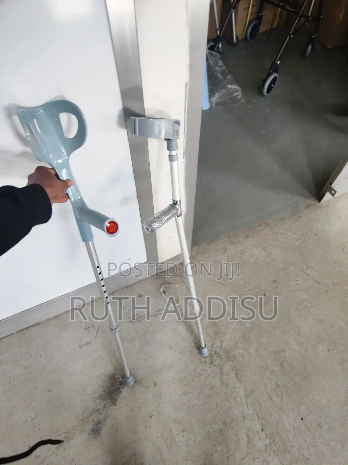 Crutches盎然elbow Crutches型號crutches崚你crutches慘劇crutches