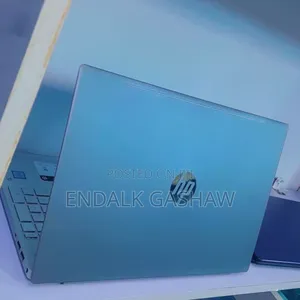 New Laptop HP Stream Notebook 8GB Intel Core I5 HDD 1T