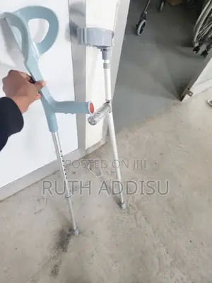 Photo - Crutches盎我crutches鴦你crutches逍我crutches鴦我crutches使命crutches