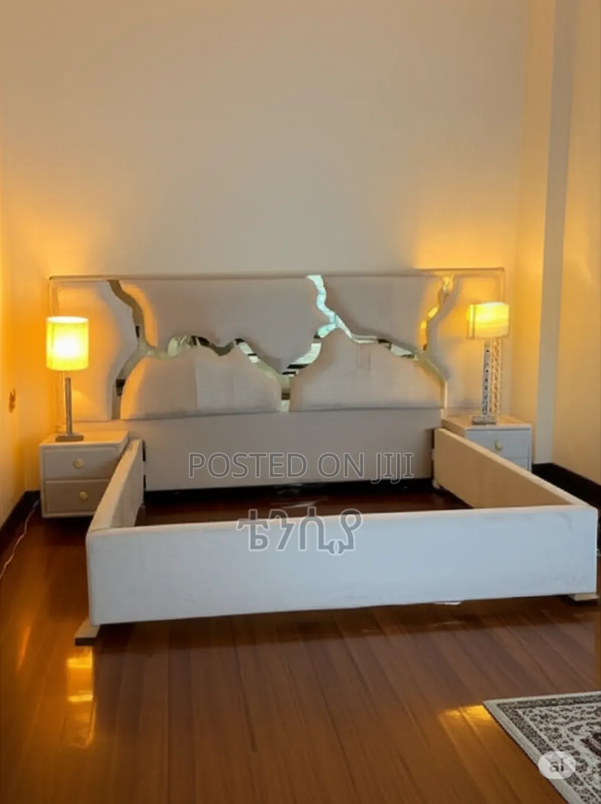 Amini Modern Bed