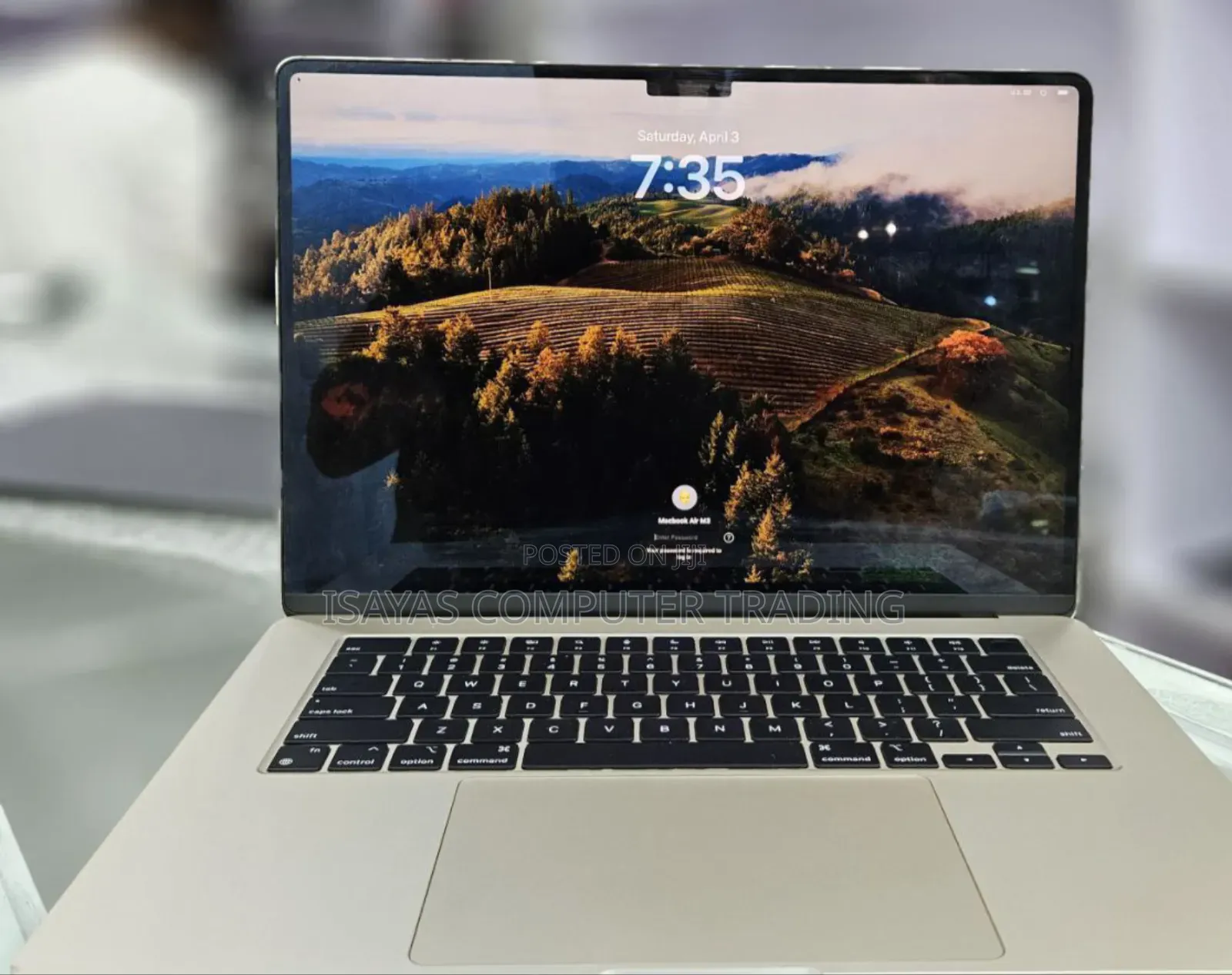 New Laptop Apple MacBook Air 2024 M3 15-Inch 8GB AMD A10 SSD 256GB