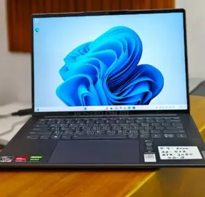 New Laptop Lenovo 32GB AMD Ryzen 7 SSD 512GB