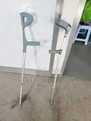 Photo - Ceutches袴吋elbow Medical Crutches崁我crutches盎我elbow Crutches