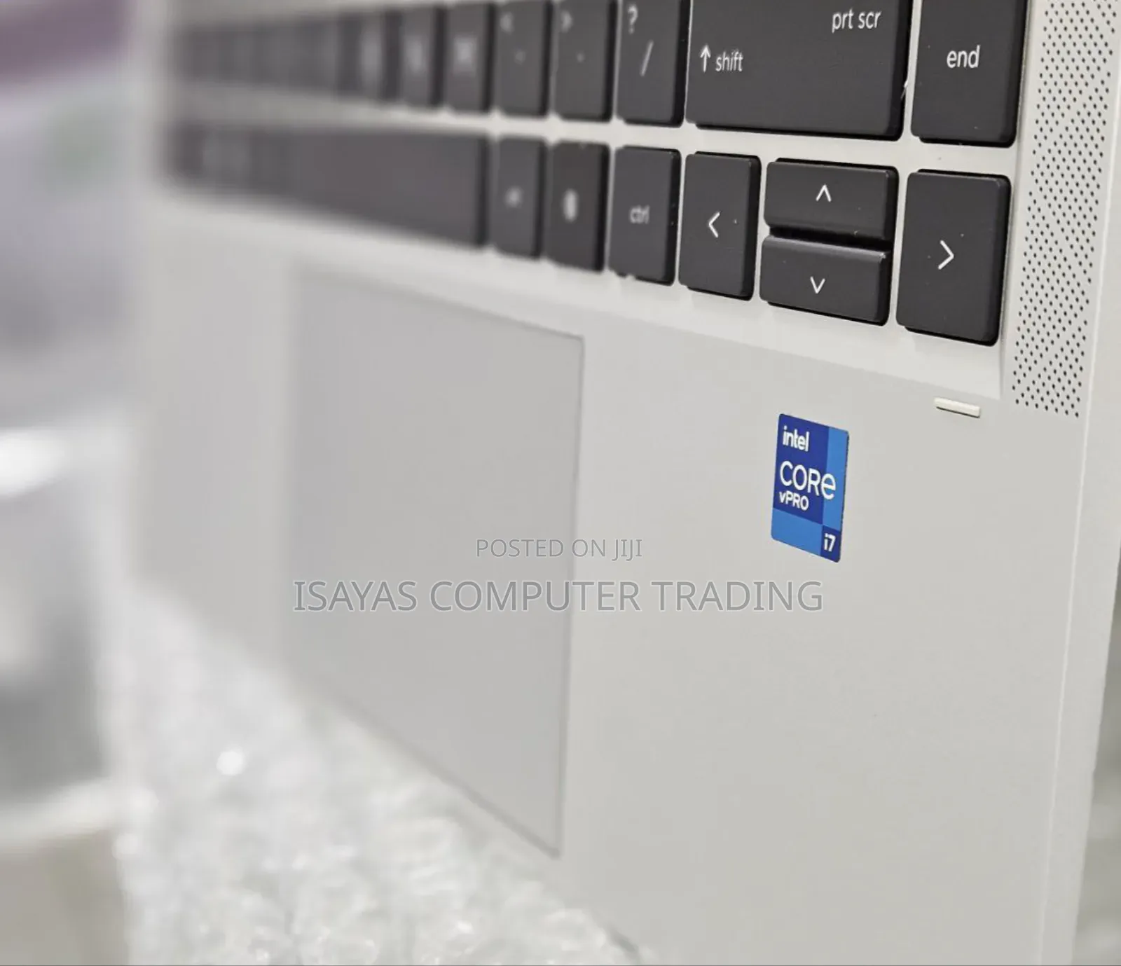 New Laptop HP EliteBook 1040 G8 16GB Intel Core I7 SSD 512GB