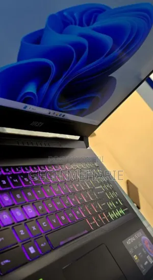 New Laptop MSI Katana GF66 16GB Intel Core I7 SSD 512GB