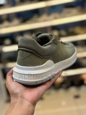 Clark's Tm Gray Lather Flat Made in Vietnam